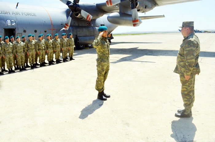 Eine Gruppe von aserbaidschanischen Friedenstruppen ist aus Afghanistan zurückgekehrt